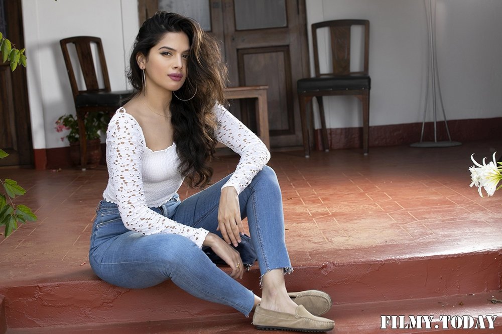 Tanya Hope Latest Photos | Picture 1714070