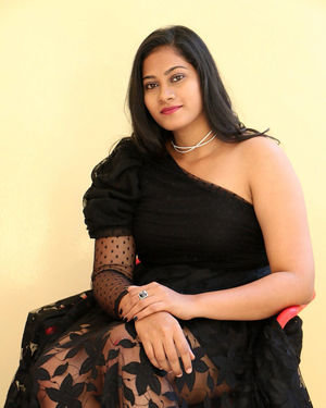 Siri Chandana Krishnan - Right Right Baggidi Gopal Movie Press Meet Photos | Picture 1717084