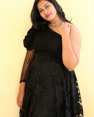 Siri Chandana Krishnan - Right Right Baggidi Gopal Movie Press Meet Photos | Picture 1717070