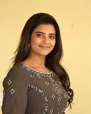 Aishwarya Rajesh At World Famous Lover Interview Photos | Picture 1717989