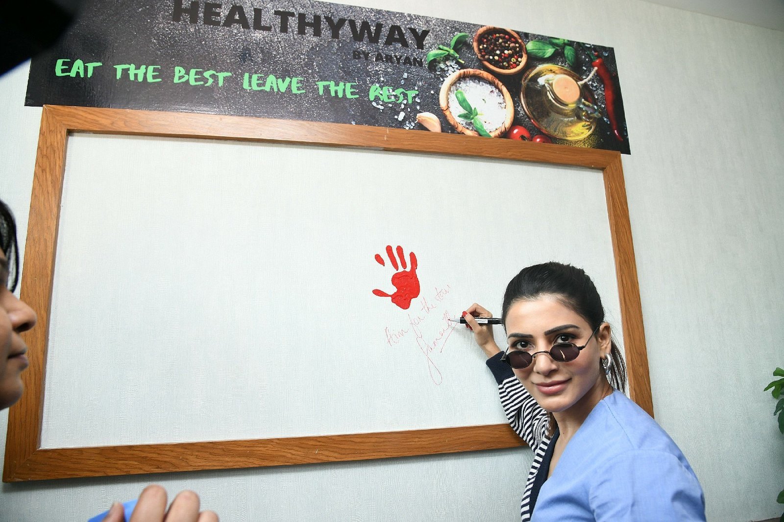 Samantha At The Launch Of Healthyway By Aryan Restaurant Photos | Picture 1725467